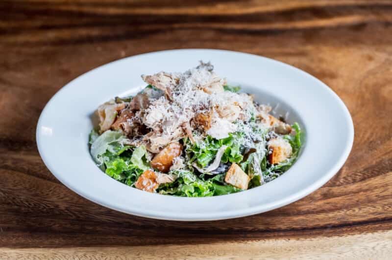 ローストチキンのシーザーサラダ RoastedChickenCaesar'sSalad｜世田谷でテイクアウト・デリバリーならALOHABABY & SETAGAYA kodo’s